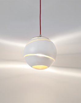 Terzani Bond Large pendant in wit + bladgoud en rood snoer