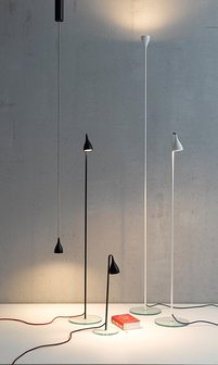  ANTA BOM vloerlamp metalen voet zwart 14W 2700K 