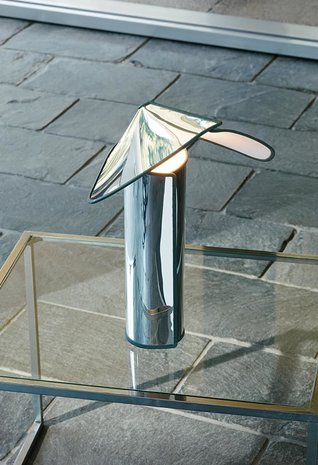 Flos Chiara Table - Aluminium with antracite edge