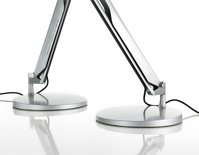 Luceplan Fortebraccio - dimbare tafel/bureaulamp ALUGRIJS